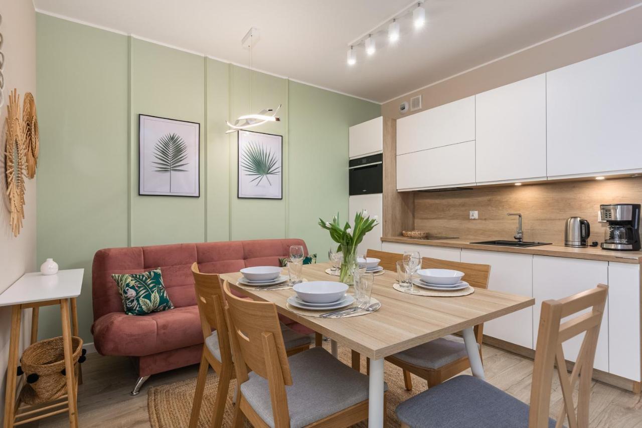 Luxurious Apartment Nadmorskie Tarasy Kolobrzeg By Renters Prestige Luaran gambar