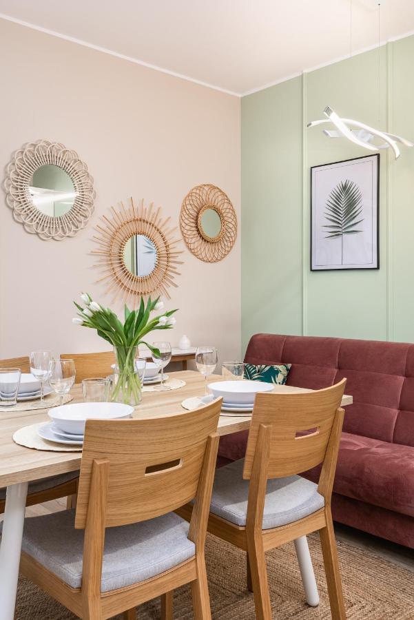 Luxurious Apartment Nadmorskie Tarasy Kolobrzeg By Renters Prestige Luaran gambar