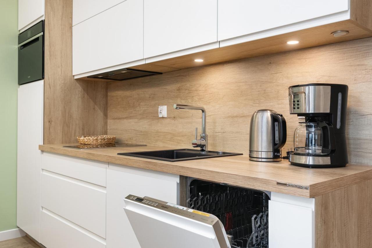 Luxurious Apartment Nadmorskie Tarasy Kolobrzeg By Renters Prestige Luaran gambar