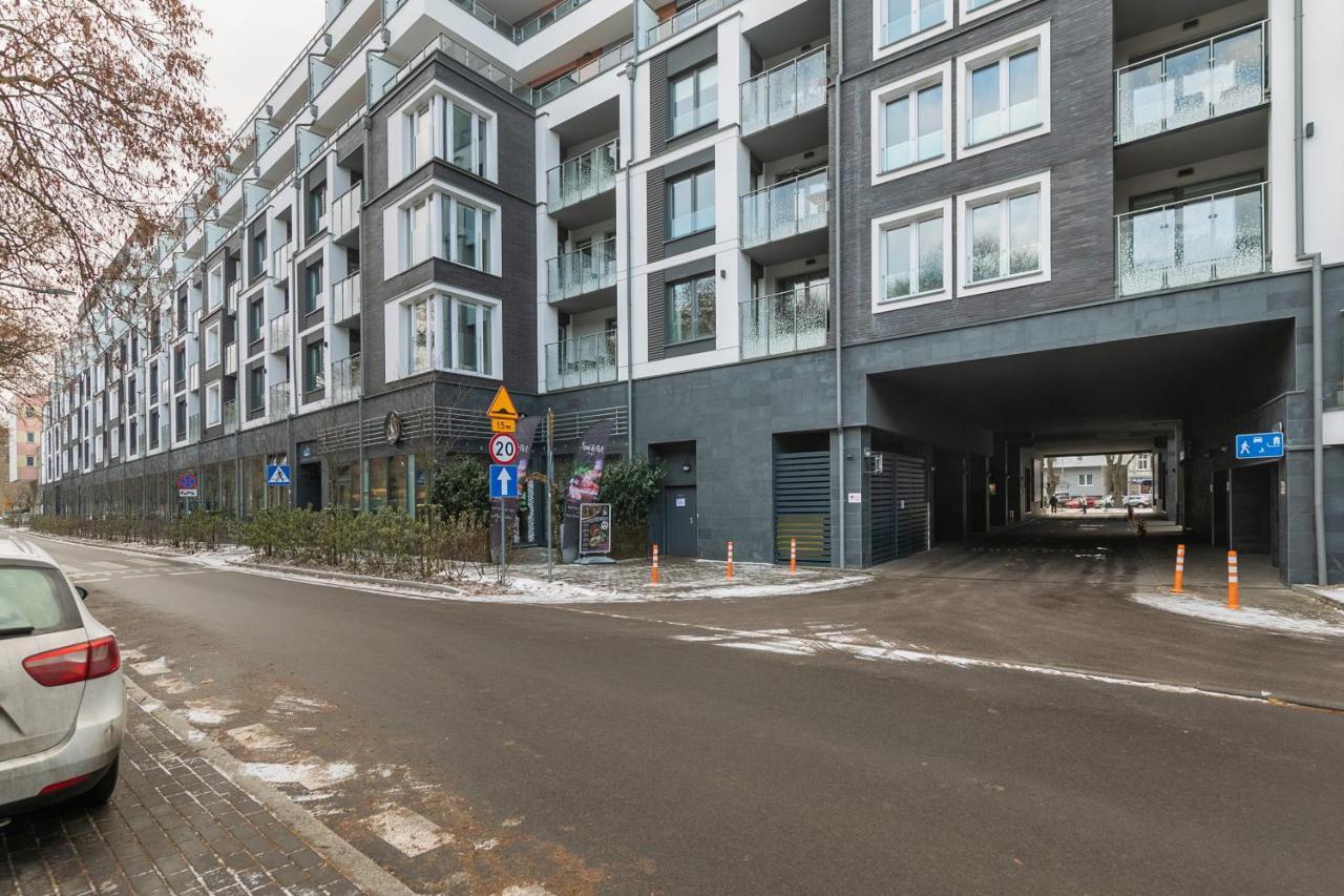 Luxurious Apartment Nadmorskie Tarasy Kolobrzeg By Renters Prestige Luaran gambar