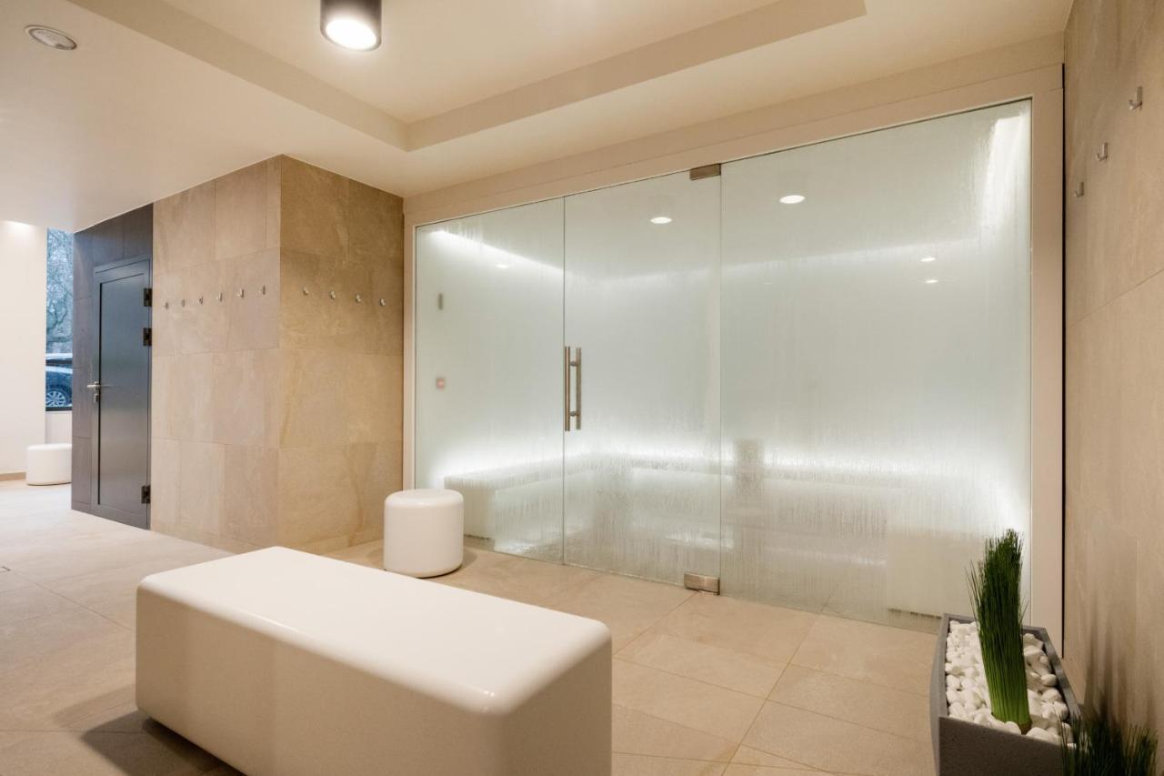 Luxurious Apartment Nadmorskie Tarasy Kolobrzeg By Renters Prestige Luaran gambar